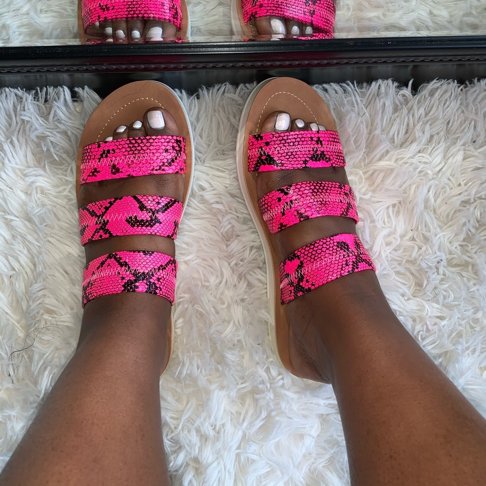Pink snake skin sandals